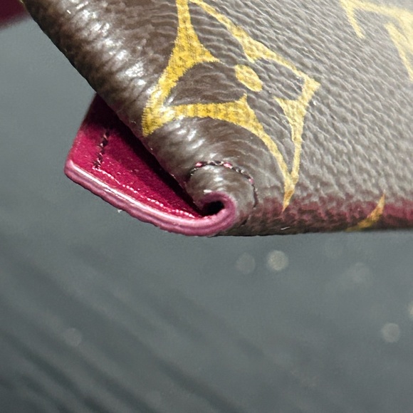 Louis Vuitton Small Kirigami - Picture 6 of 16